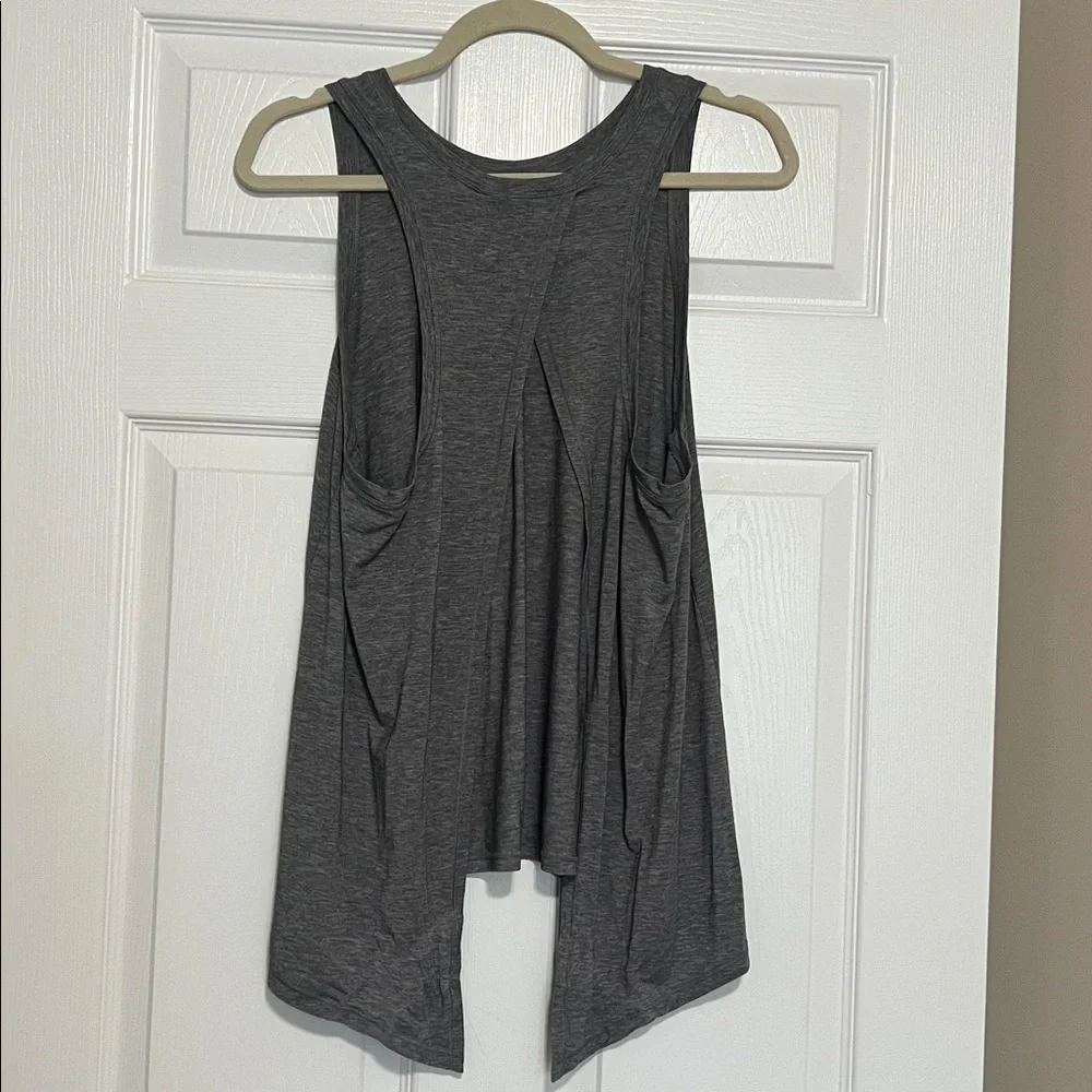 Gap fit breathe top